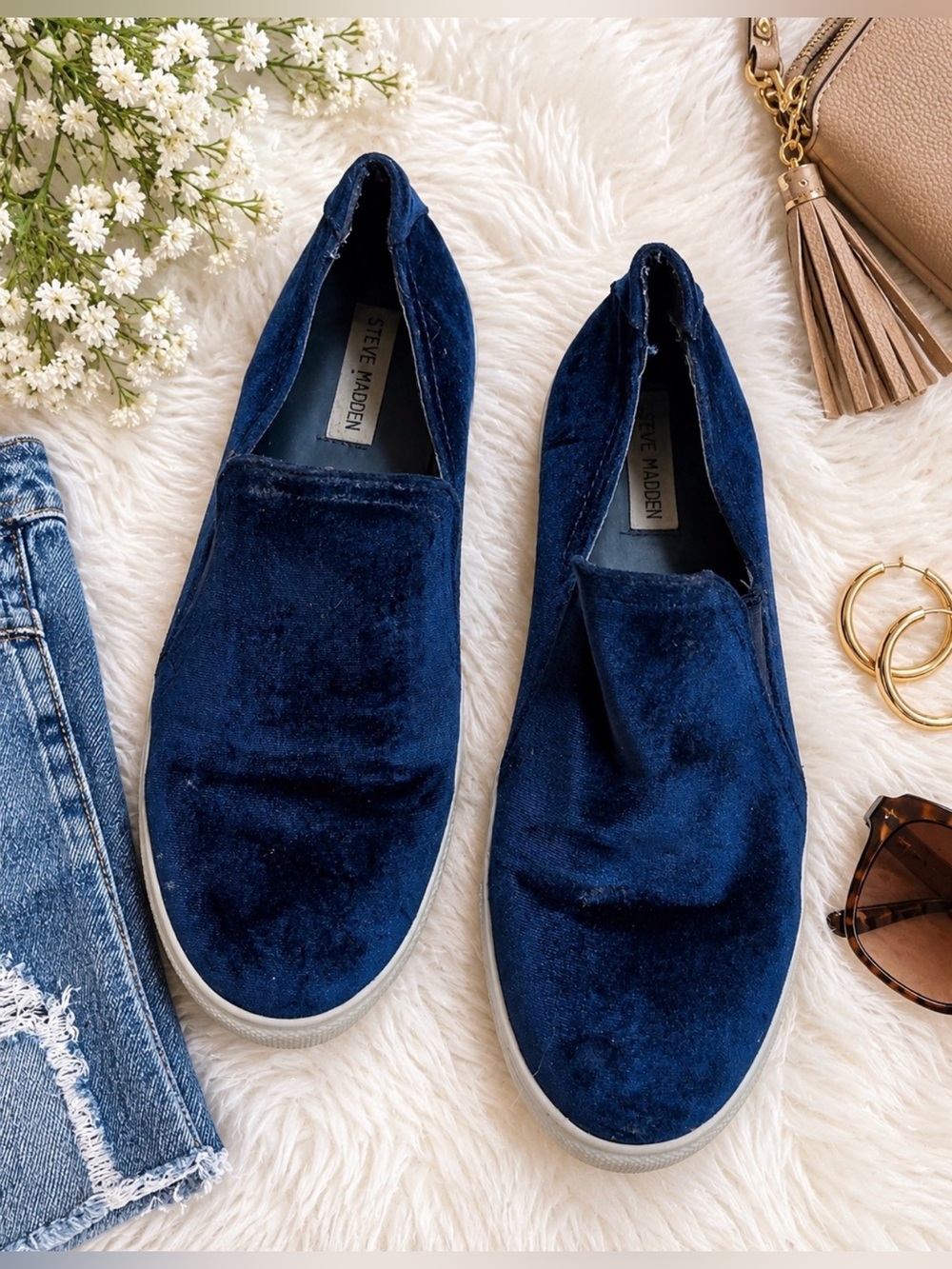 Kenzy Velvet Slip-On Loafers in Deep Navy